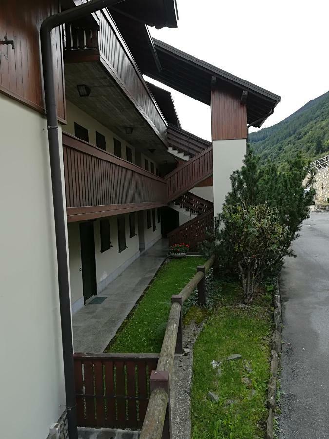 Apartamento Rele B Temù Exterior foto